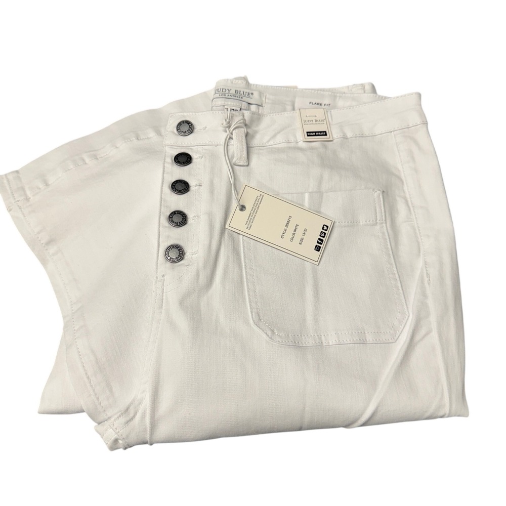 Judy Blue Jeans Flare Fit Womens 15 / 32 (34x33) White High Waist Button Fly NEW
